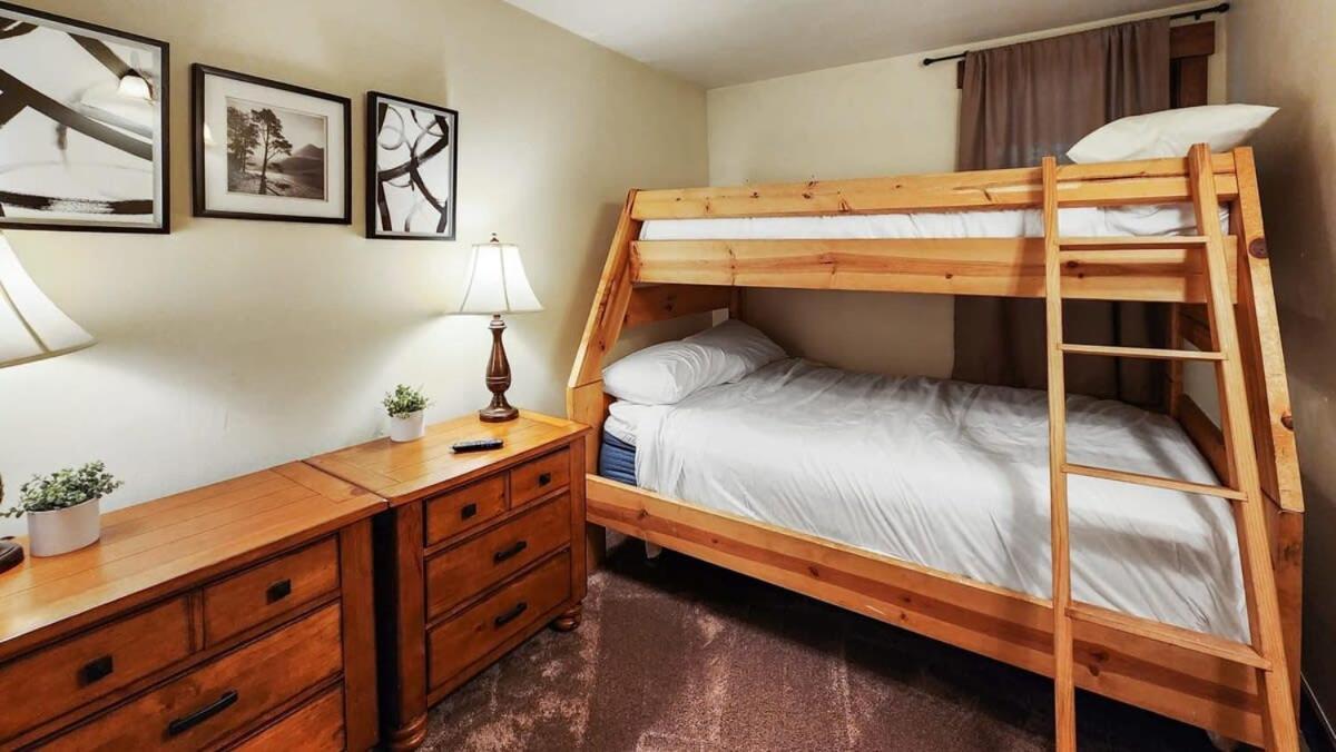 Cozy 2 Bedroom Condo In Town Walk To Main St Skiing Breckenridge Kültér fotó